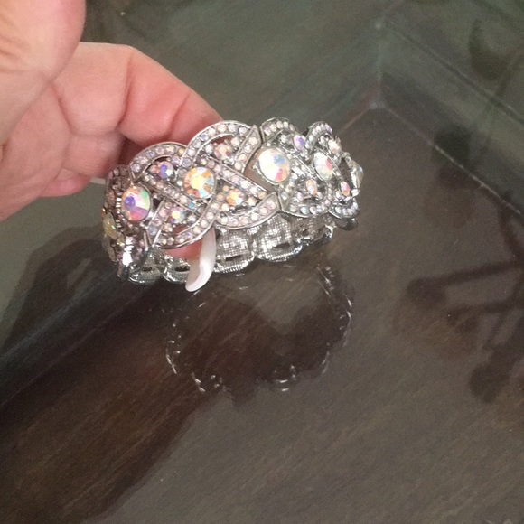 Jewelry - Gorgeous bracelet